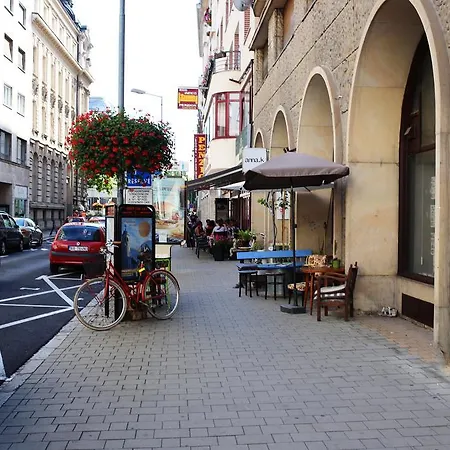 Opera Iris Apartmán Bratislava